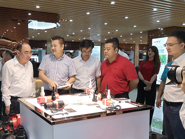 1705710896446816.jpg 1603867843256309.jpg